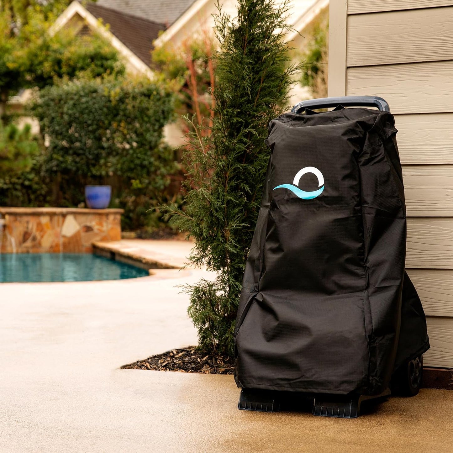 Bild von einer Caddy Abdeckplane für einen Maytronics Caddy