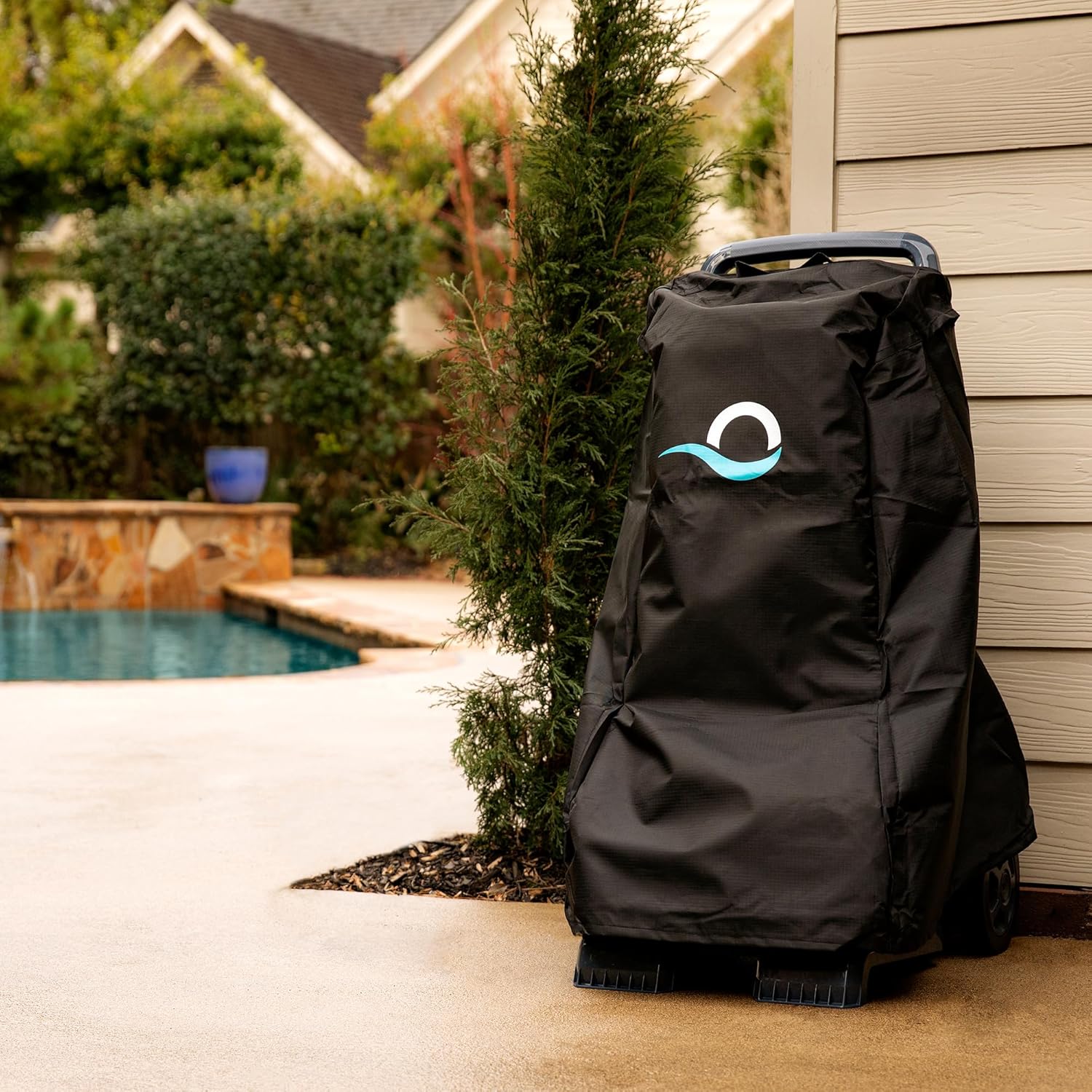 Bild von einer Caddy Abdeckplane für einen Maytronics Caddy