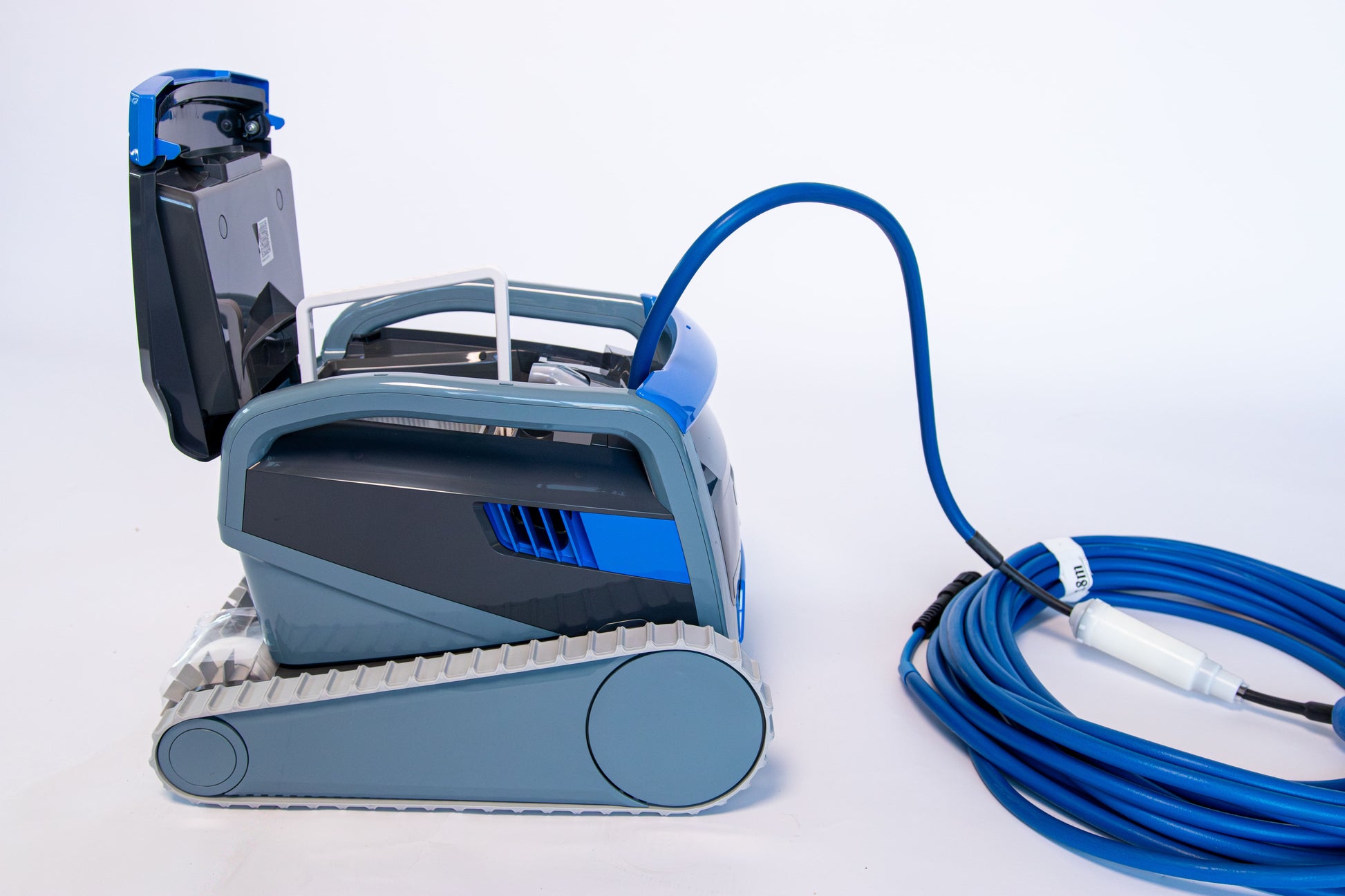 Bild eines Poolroboter Maytronics M700